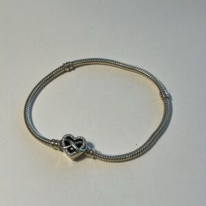 Pandora Moments Sparkling Infinity Heart Clasp Snake Chain Bracelet (Jewelry)